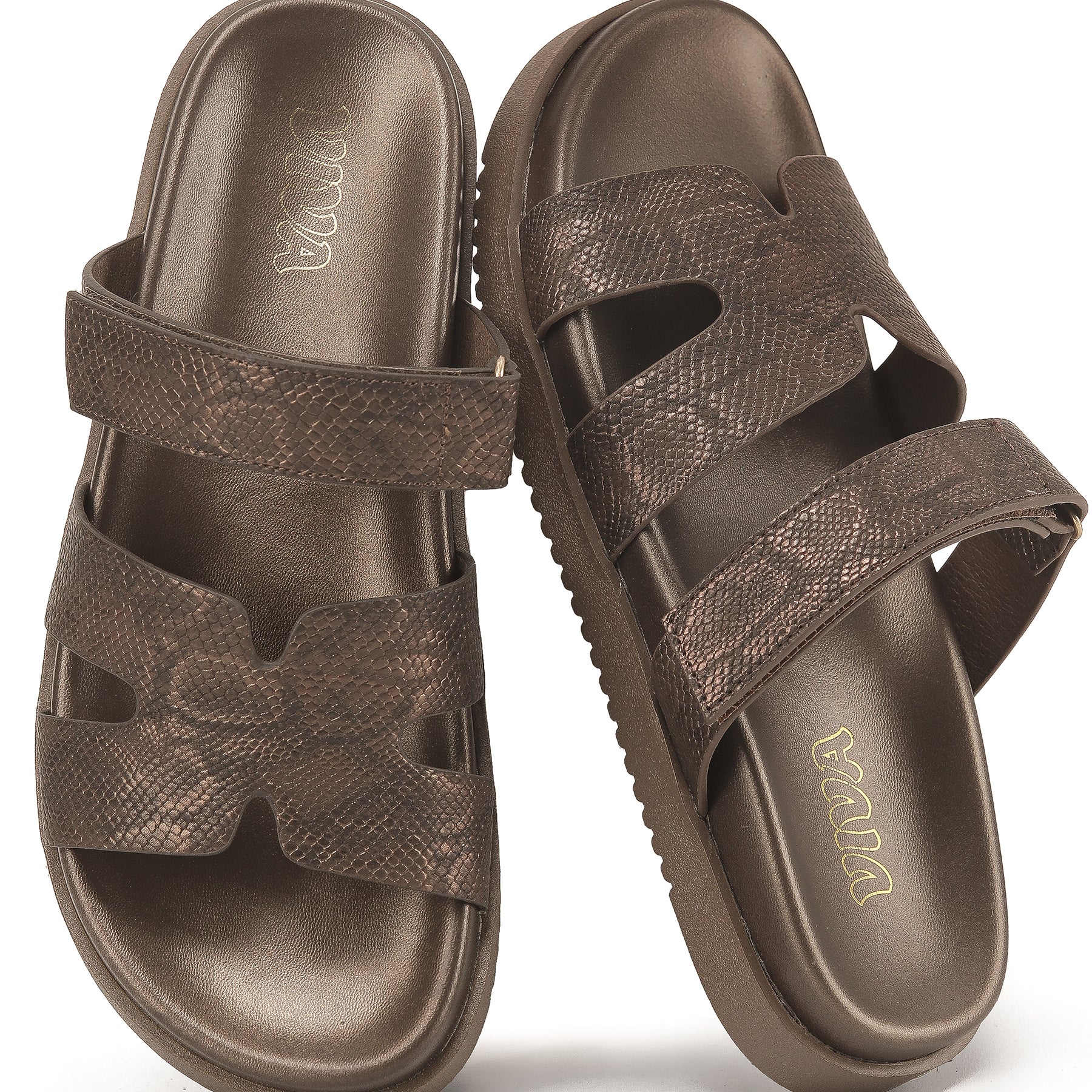 Women's Chunky Flat Sandals with Adjustable Strap