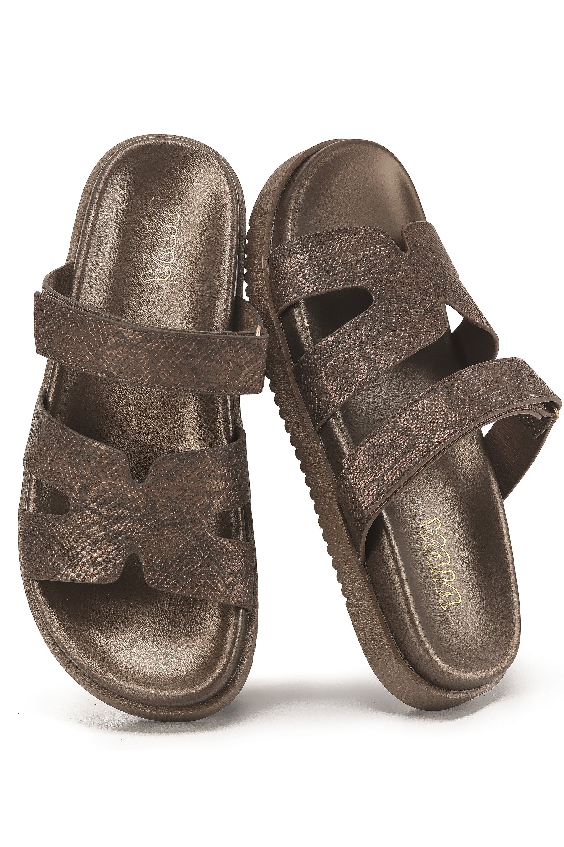 Women's Chunky Flat Sandals with Adjustable Strap